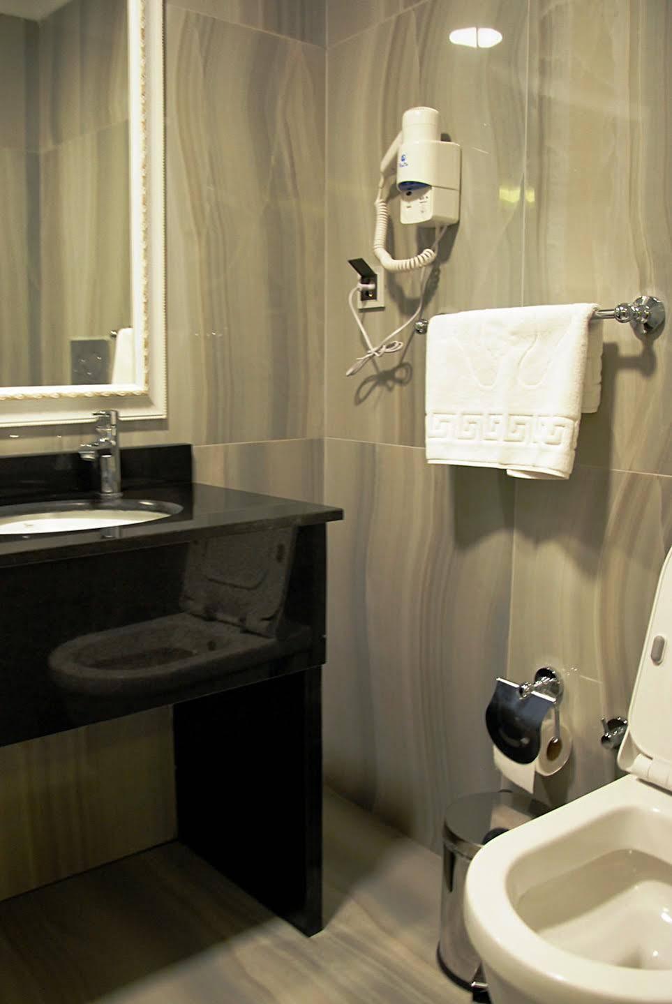 Trilye Kaplan Hotel Μουδανιά Εξωτερικό φωτογραφία